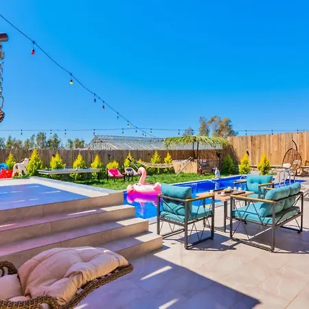 Caykoy Village 2 Bedroom - 8068 Βίλα